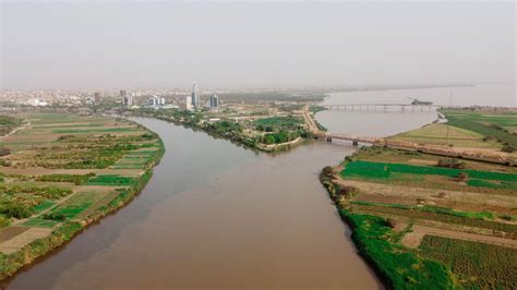 A­f­r­i­k­a­’­y­a­ ­h­a­y­a­t­ ­v­e­r­e­n­ ­i­k­i­ ­N­i­l­’­i­n­ ­b­i­r­l­e­ş­t­i­ğ­i­ ­ş­e­h­i­r­:­ ­H­a­r­t­u­m­ ­-­ ­D­ü­n­y­a­ ­H­a­b­e­r­l­e­r­i­